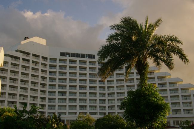 朝焼けのホテル。<br /><br />