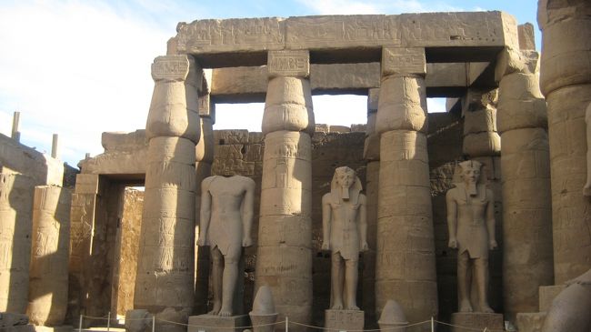 顔がなくなってしまってます。