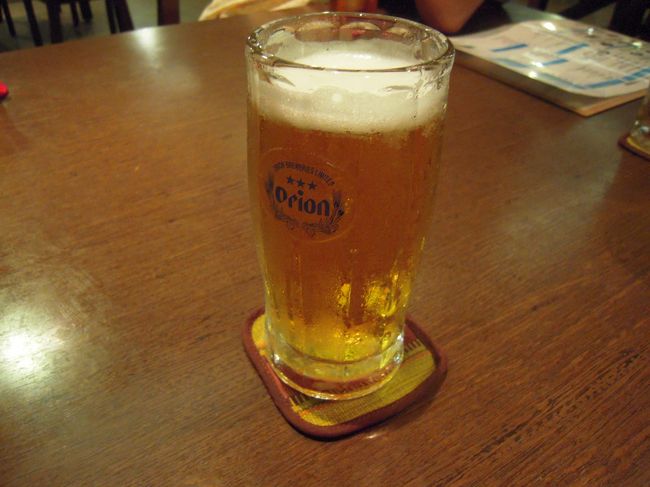 で、やっぱりビールはオリオンビール。<br />しかも、これは生！<br /><br />おいしーぃ！！