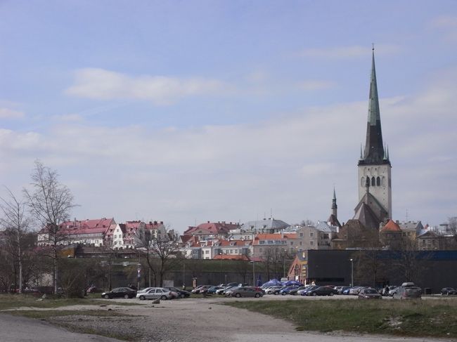 とても素敵な街並みの旧市街ともお別れ。あまりじっくり見る時間がなかったので、また訪れてみたい。