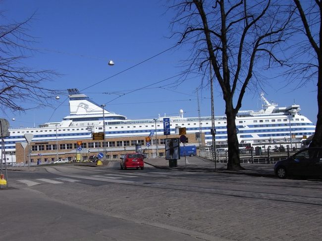 ストックホルム行きのフェリー、シリヤライン。