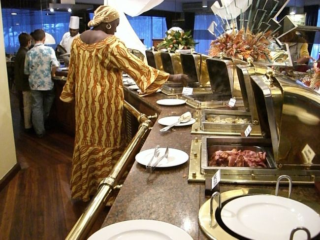 朝ごはんはブッフェスタイルです！