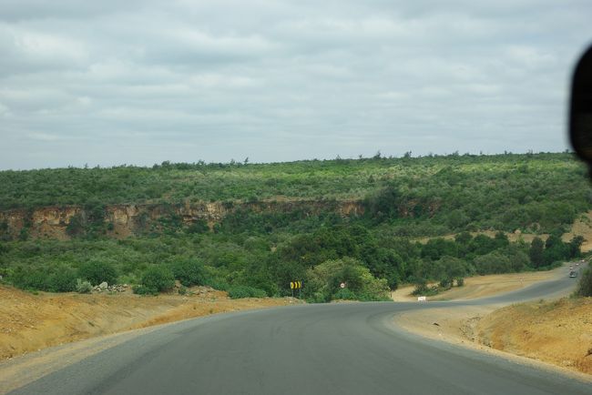 岩っぽい断崖。