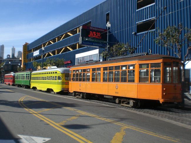 いろんな街で活躍したケーブルカーや路面電車がココに集まってきます。