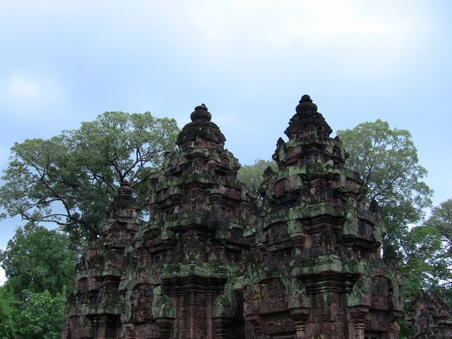 南塔と東塔。<br />遺跡自体は小さい。<br />