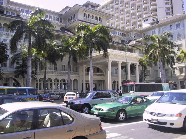 Moana Surfrider A Westin Resort 反対側からです。