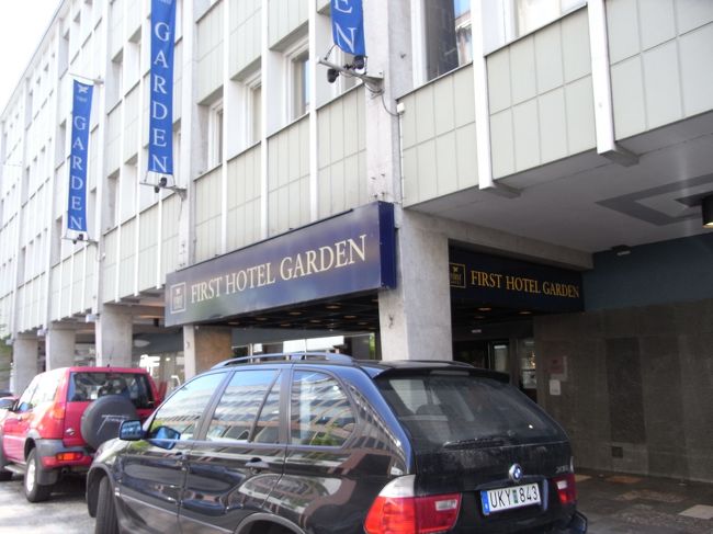 まずはホテルにチェックインして身軽になります。<br />「ファーストホテルガーデン」に到着。