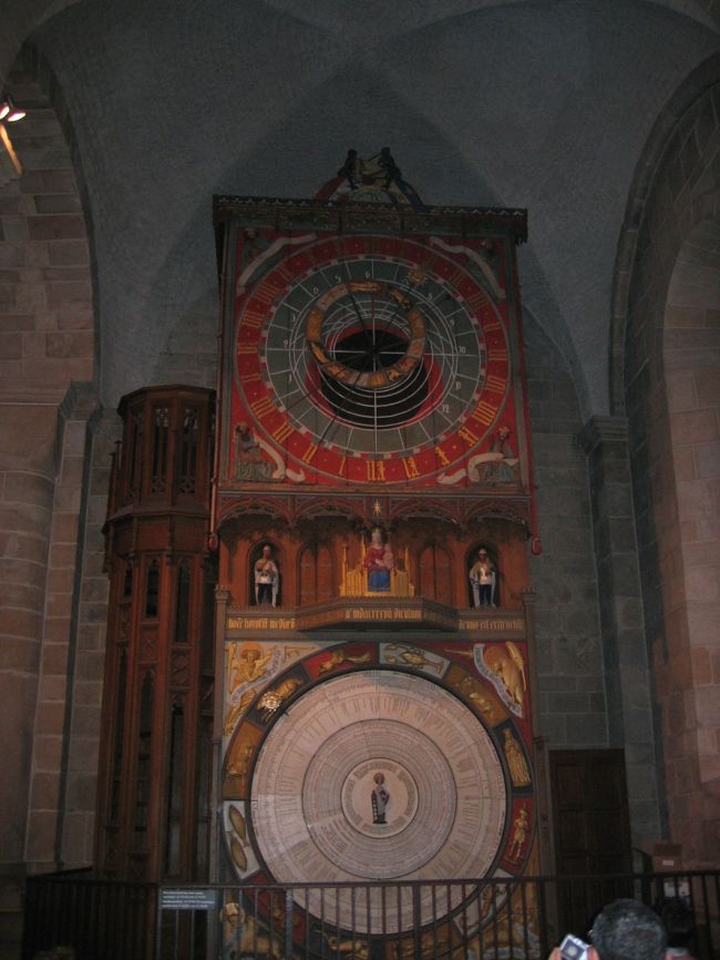 天文時計。１日に２回動く仕掛けがある。<br />１５時の回に見れました。