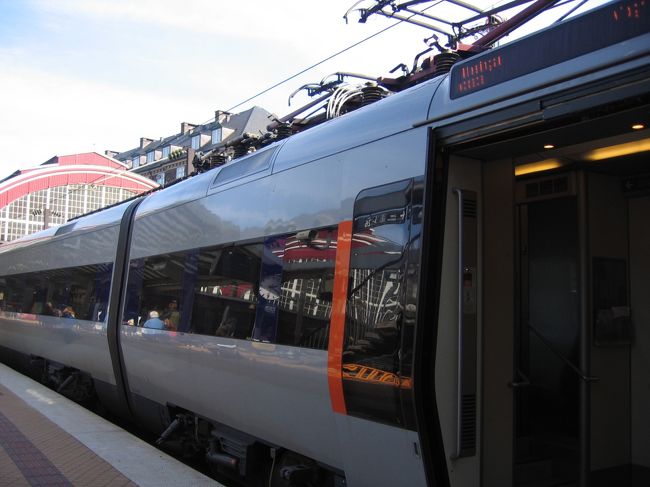 この列車でコペンハーゲンに向かいます。<br />旅も終わりに近づいてきました。