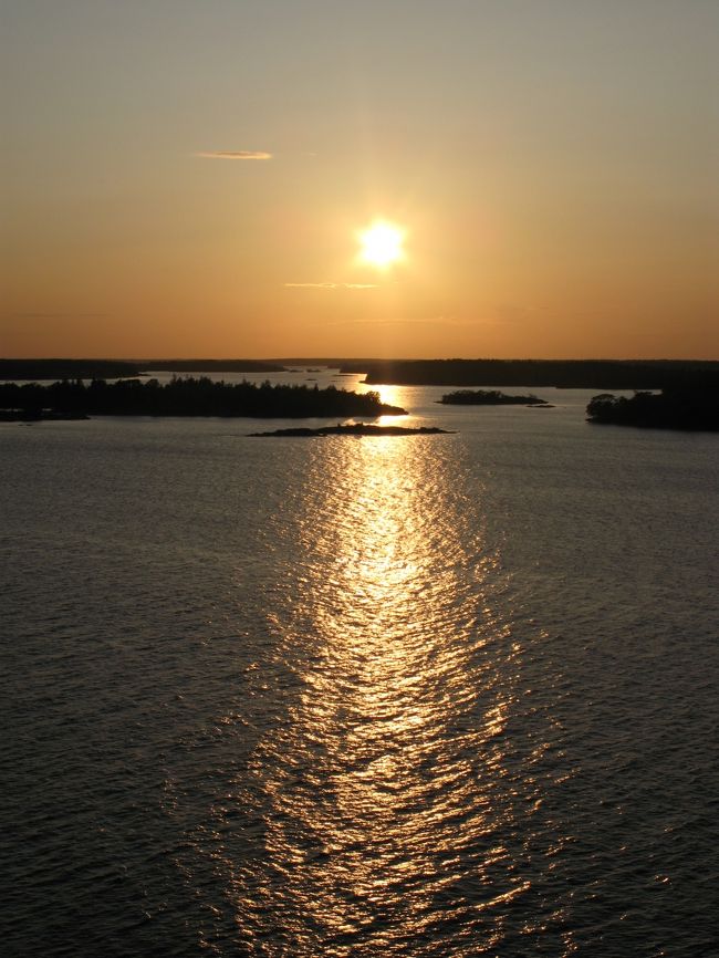 夕陽が沈むまでって時間かかるんだね。