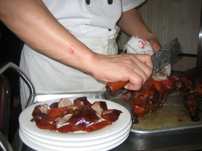 北京ダックは1羽を皆で。<br />適当に注文したのですが全て当たりで<br />満足でした。