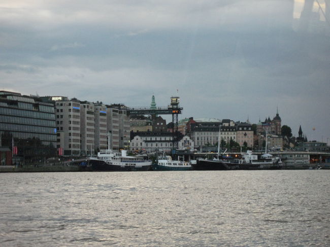 船から見た宿泊先の近辺の写真です。