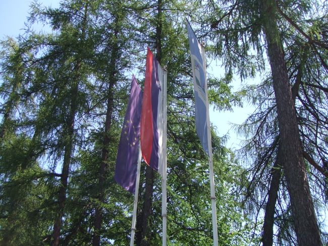 その後、ポストイナ鍾乳洞へ向けて出発。