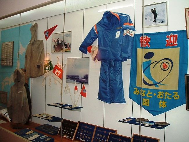 　スキー資料館の中です。