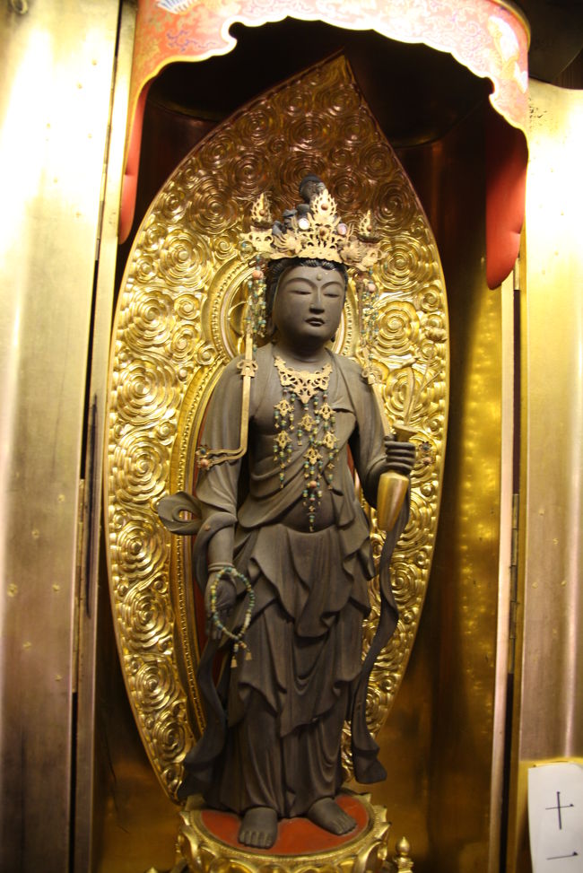 円満寺　十一面観音立像