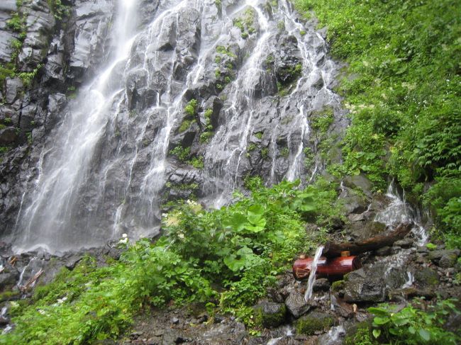 コースの何カ所かに水飲み場が設けてあり、とてもおいしく疲れた体に元気をもらいました。