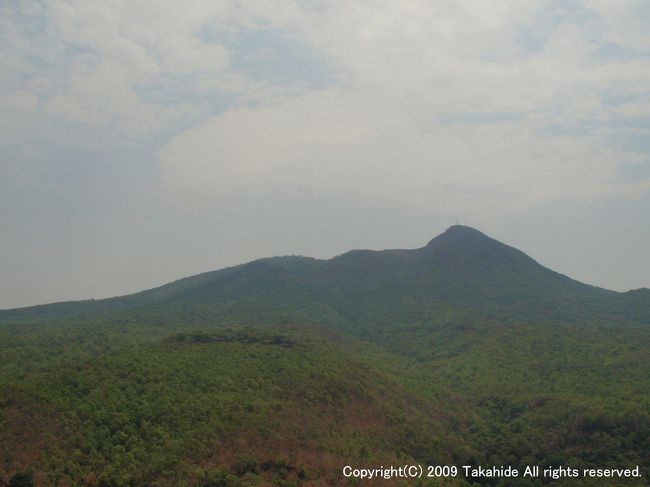 ホッパ山<br />こちらが本物のホッパ山です。<br /><br />http://ja.wikipedia.org/wiki/%E3%83%9D%E3%83%83%E3%83%91%E5%B1%B1
