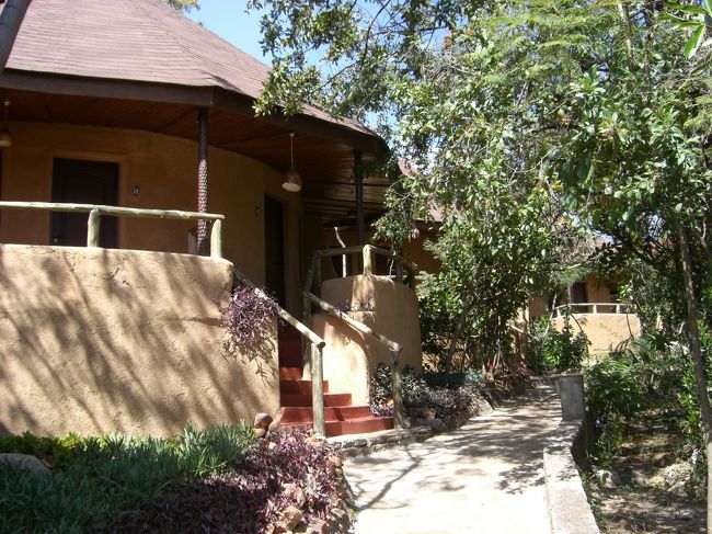 私たちのロッジ。<br /><br />２部屋１棟。