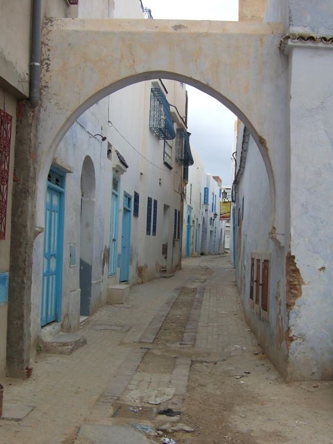 グランド・モスク周りの路地です。