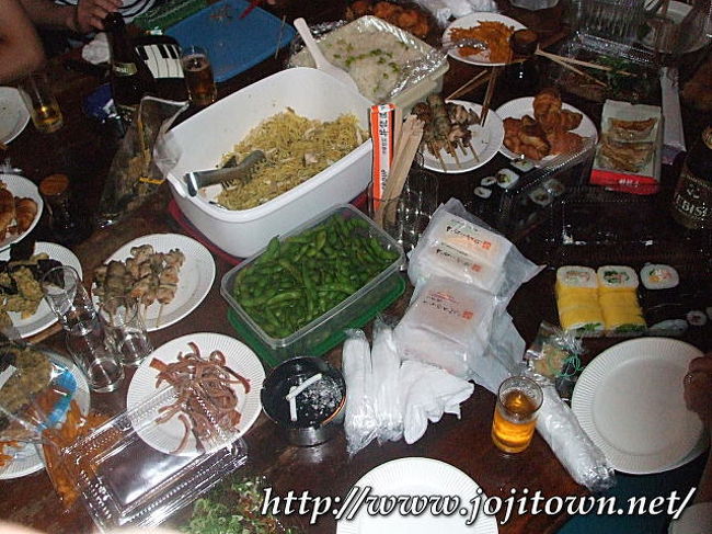 ･2009/7/15<br />いつものように、わいわい晩御飯から始まりました。<br /><br /><br />