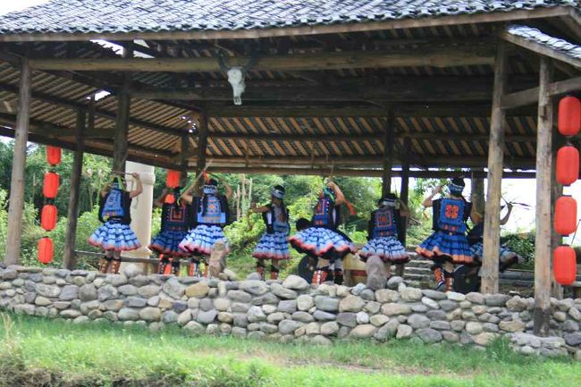 太鼓を大切にする民族<br />トン族