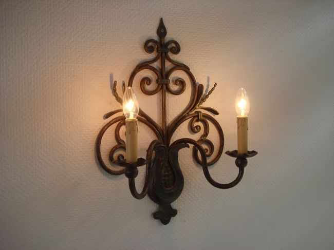 さぁ、それでは、これから1日お世話になるこのホテルの中を見学に行きましょう！