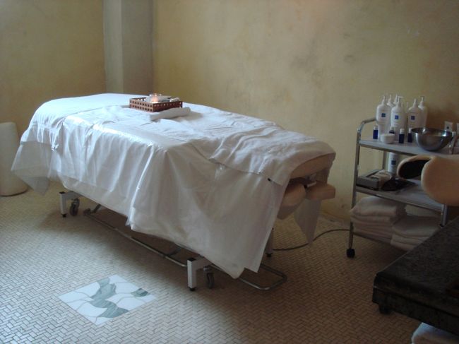 一通り見せてもらったところで、旦那の母のために夕方から始まるコースを予約しました♪