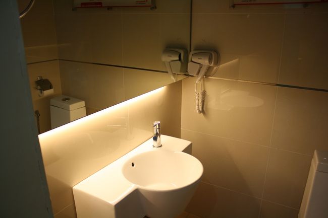 流しも大変きれいに掃除されていました。シャワーのお湯も十分でした。