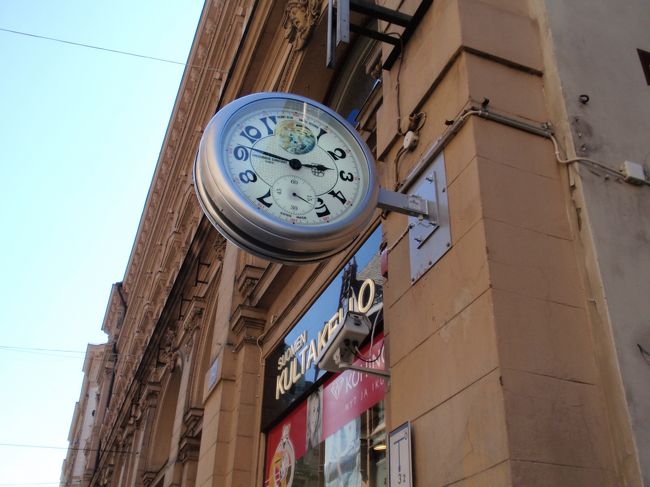 時計屋さんのカワイイ時計。