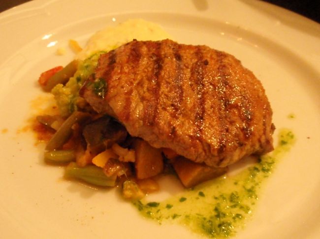 ボリューム満点のステーキ☆<br />おいしかった。