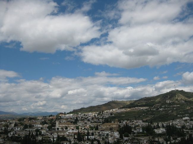 アルバイシン<br /><br />世界一危険な世界遺産とか。