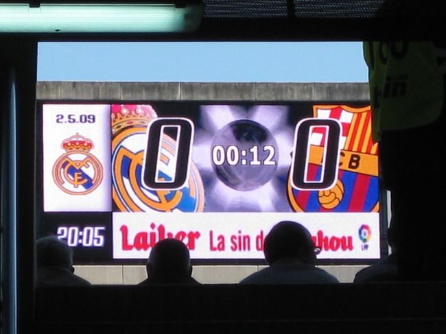 クラシコ！！<br /><br />チケットどーにかなるよね。<br />と思ってたらどうにもならんかった。<br />残念（＞＜）