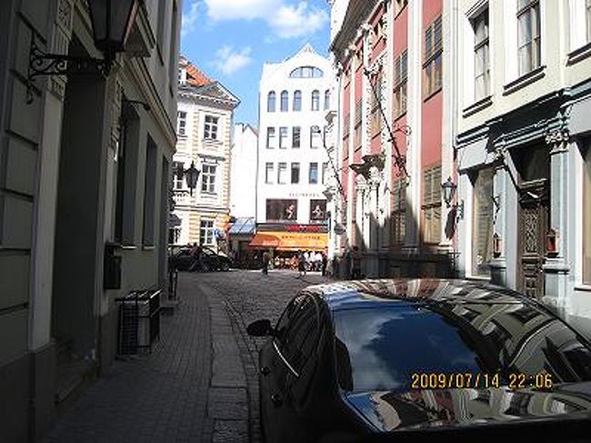 腹が減っている。<br />何か食おう。<br />と、ホステル隣のメキシコ料理屋に入る。