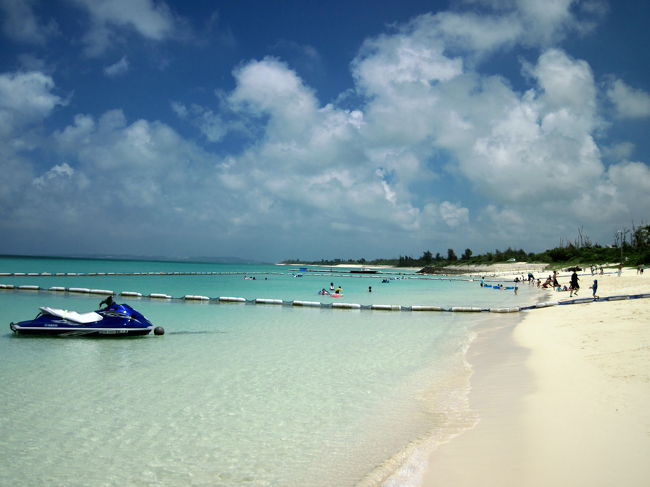 前浜ビーチです。ここの景観はお勧めです。