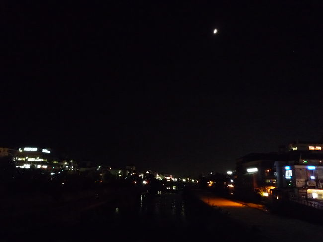 みんなと四条大橋で待ち合わせ<br /><br />地元っ子みたいでちょっぴりドキドキを楽しんだ♪