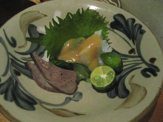 ミーバイ（沖縄の代表的な魚）の刺身。甘みがありました。