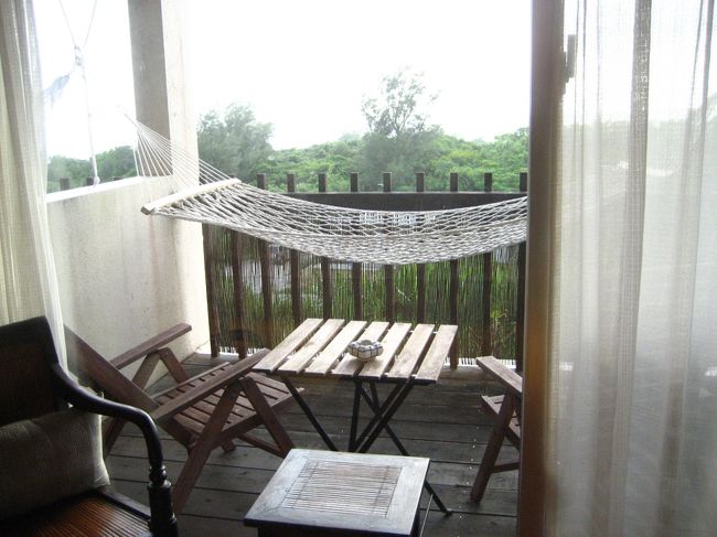 部屋のテラスにはハンモック！！！<br />海が見え、晴れていればサンセットも見えます。