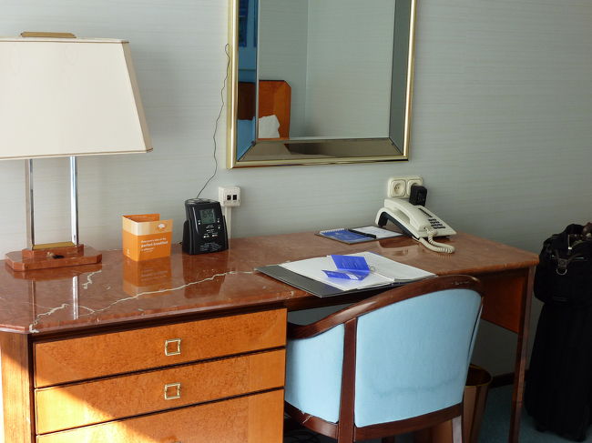 ところどころに、水色が用いられています。<br />