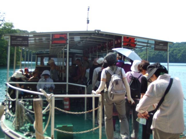 さぁ、乗りましょう。