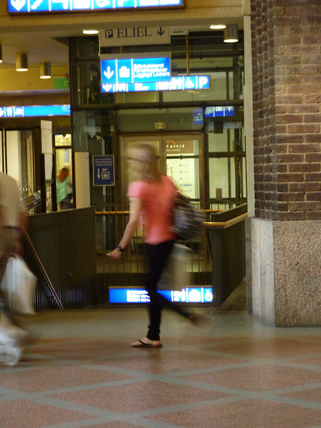 こちらは、地下に下りまして