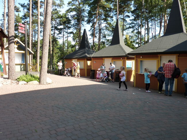 ただ今、朝の10時過ぎ。