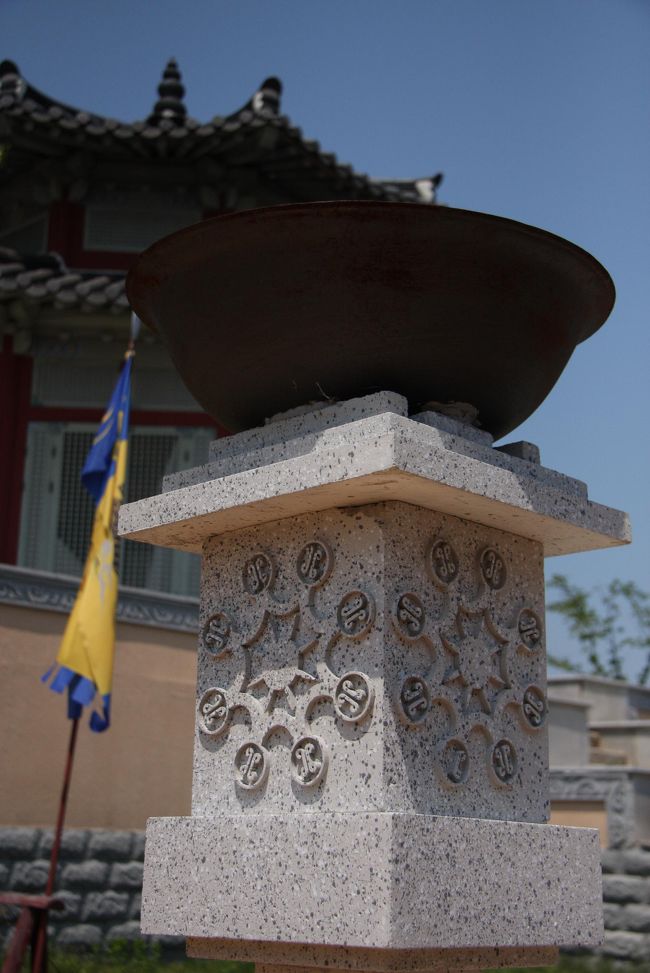 巫女の館っぽく、細かいところまで細工されていました。