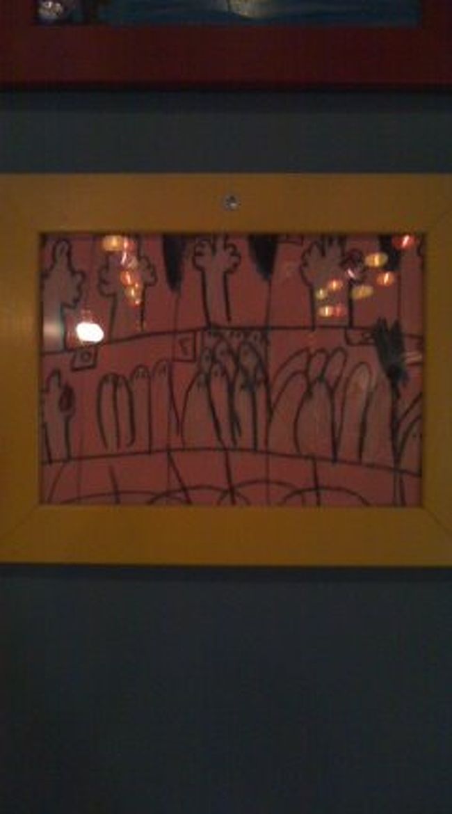 これは‥‥なんともシュールなニョロニョロくん★笑