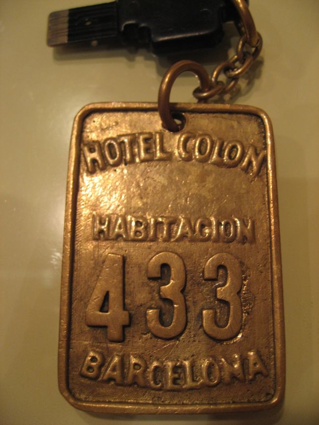 お世話になったコロンの鍵。<br />重厚感があって好き。