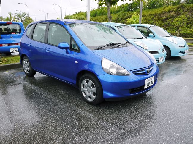 今回お借りしたのはヴィッツ。<br />