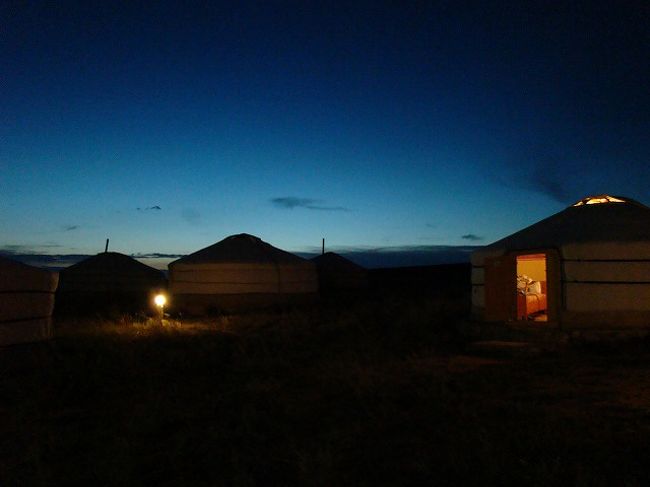 丘の上に朝日を見に行こうと早起き！！