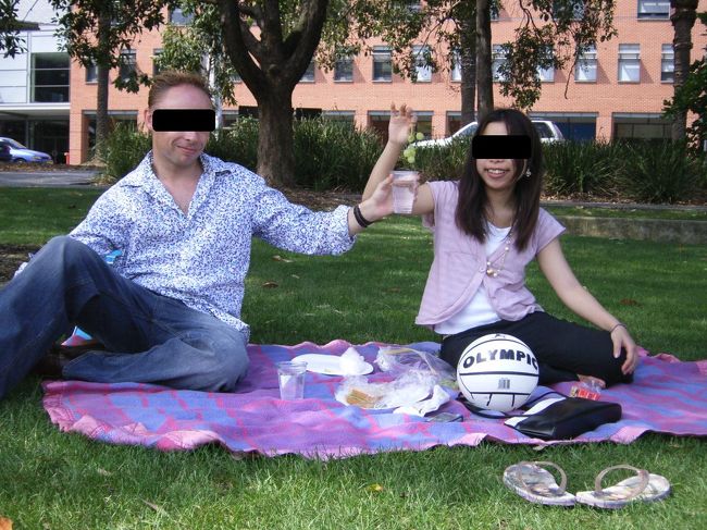 パーク内の芝生でピクニックしました☆