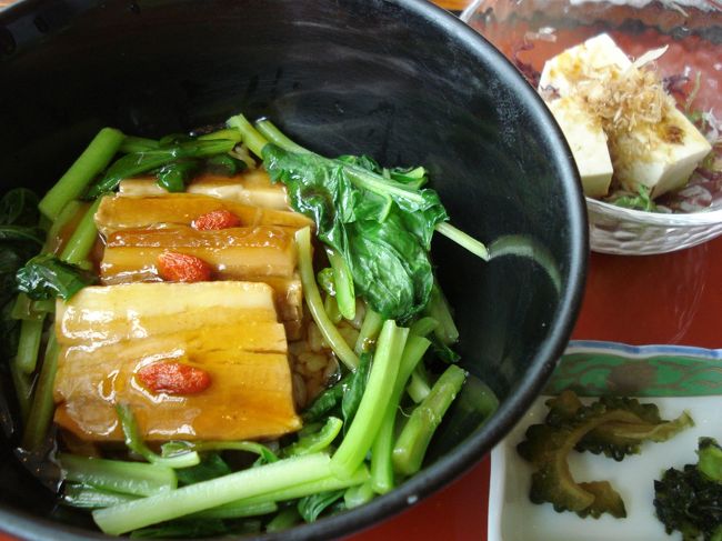 ４日目のお昼はロイヤルガーデンで<br />