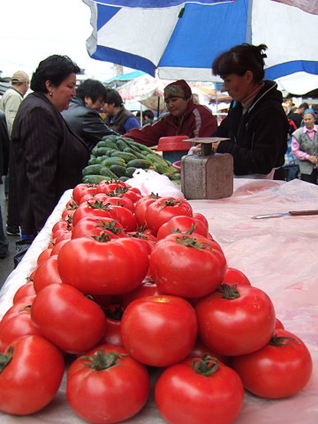ここのトマトは真っ赤。