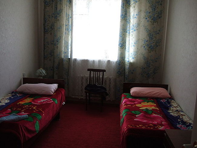 これもＮＯＶＩＮＯＭＡＤが手配してくれた宿。２ＬＤＫのアパート。まるで亡命前に誰かにかくまわれているような心境になる。